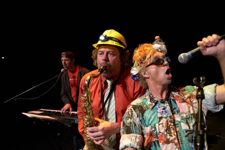 Yves Bondue & Carloconi in Doe Dan Iets, 2020